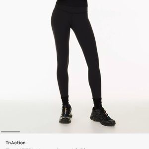 TNA ACTION LEGGINGS